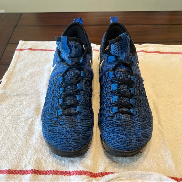 Nike KD 9 Game Royal Basketball shoe - Picture 2 of 7